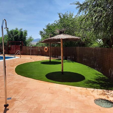 Bungalow Padul El Mamut Ngoại thất bức ảnh